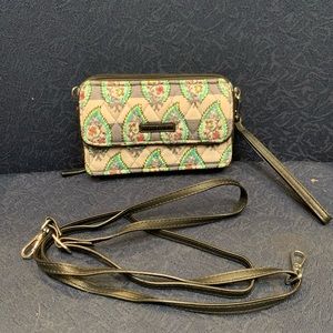 NWOT Vera Bradley Wallet/Wristlet